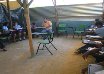 Falta de conectividad limita habilidad lectora en primaria