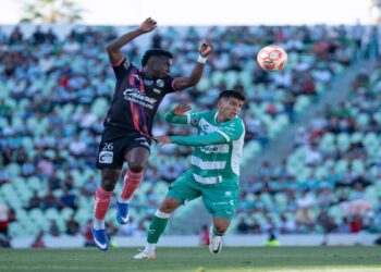 Mantiene rezago Puebla; pierde ante Santos