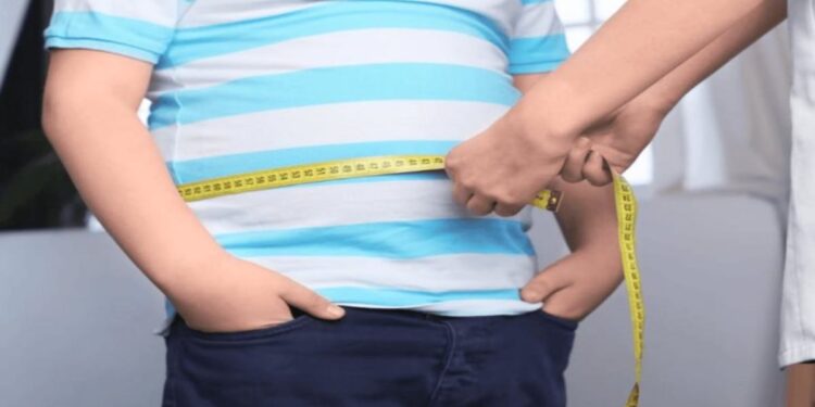 Con obesidad,  30 % de niños y adolescentes