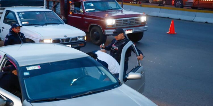 Estado destaca en recuperación de transporte