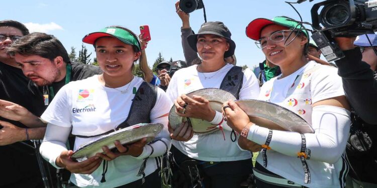 México suma bronce en arco compuesto