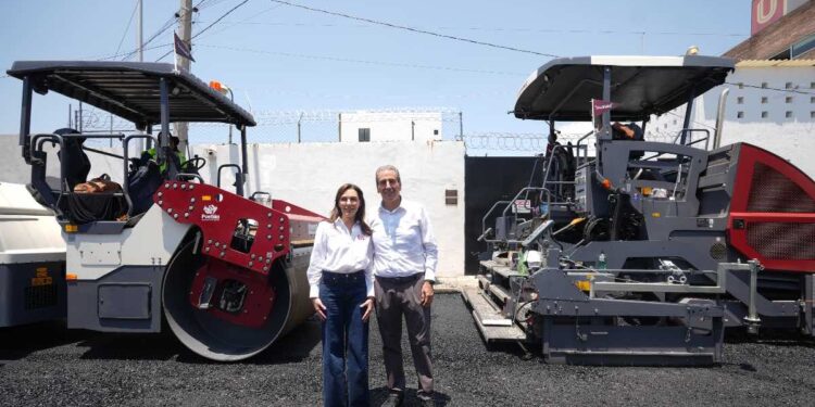 Puebla capital estrena tren de pavimentación