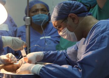 Más de 2 mil pacientes esperan trasplante en Puebla