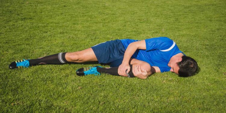 Lesiones frenan sueños en futbol amateur juvenil
