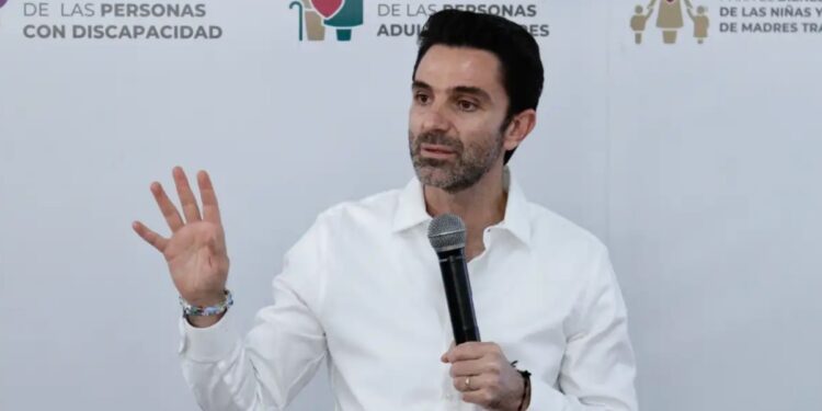 ¿POR QUÉ ANDA TAN FELIZ RODRIGO ABDALA? 