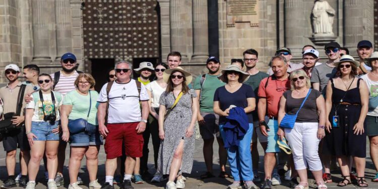 Proyectan brindar 9 mil experiencias turísticas