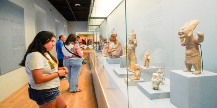 Noche de Museos: 15 años de acercar la cultura a poblanos