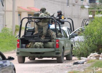 Investigan a dueños de predio tras explosión