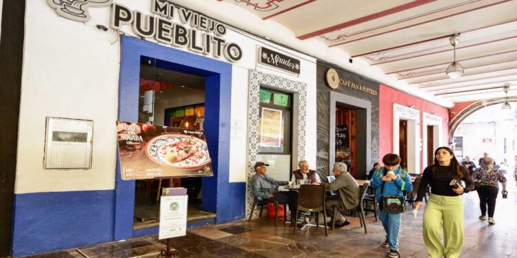 Restaurantes esperan repunte con Mundial de futbol