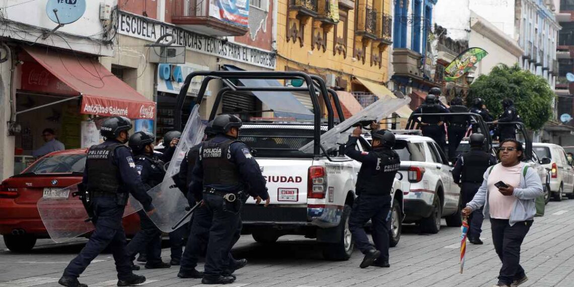 Clausuran seis locales en Plaza de la Tecnología