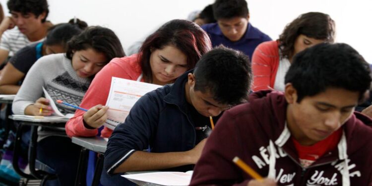 Abre SEP periodo extraordinario de preinscripciones