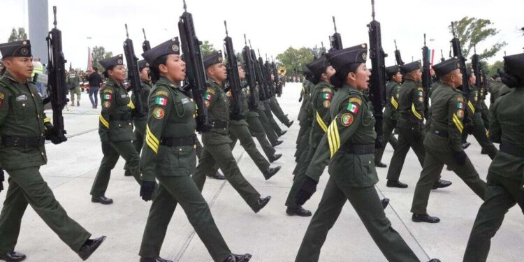 Se gradúan mil 176 sargentos de la Guardia Nacional