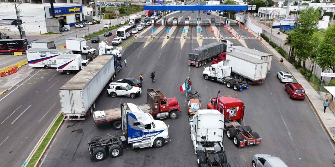 Transportistas exigen seguridad en carreteras
