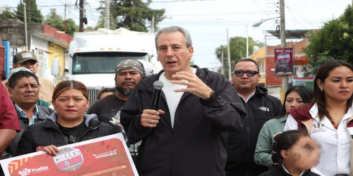 Rehabilitan calles en Romero Vargas y San Aparicio
