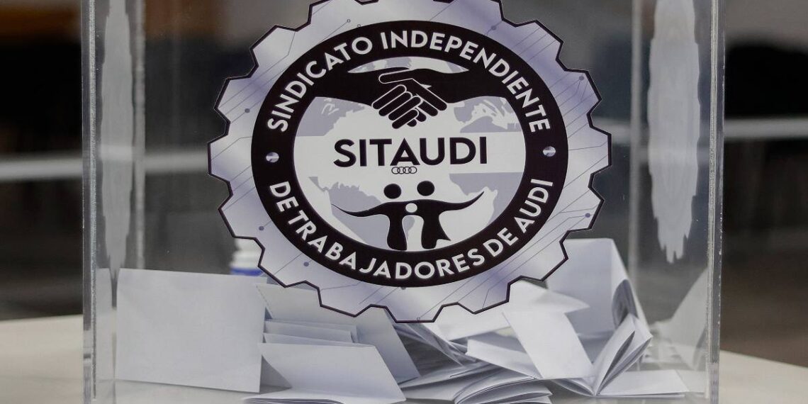 Evitan huelga en Audi; aprueba sindicato aumento