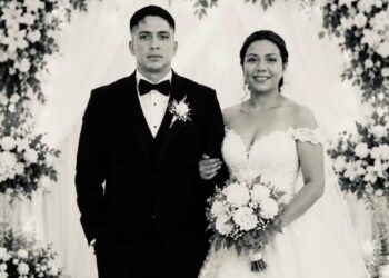 UNA BODA SIN FUNERAL