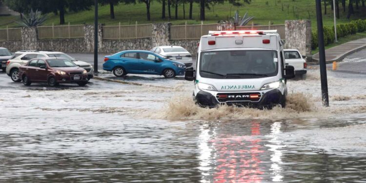 Identifican 59 puntos críticos ante lluvias en Puebla capital