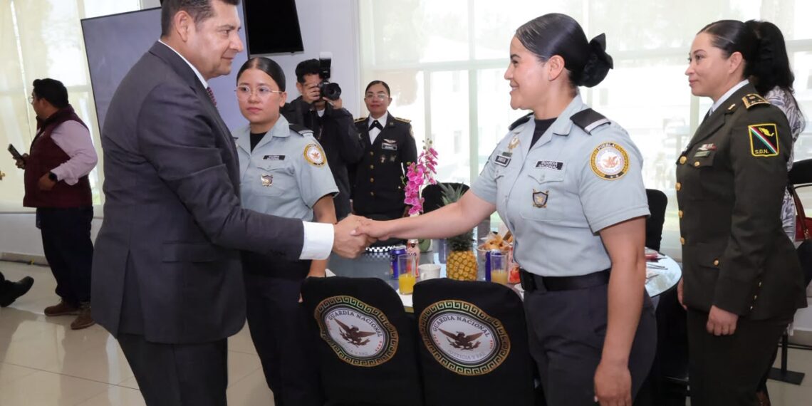 Refrendan coordinación con Guardia Nacional