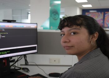 Egresada BUAP gana medalla de oro