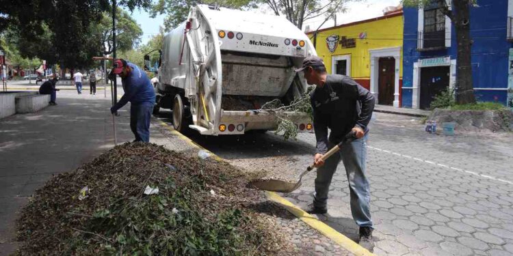 Se recupera empleo formal, pero persiste informalidad