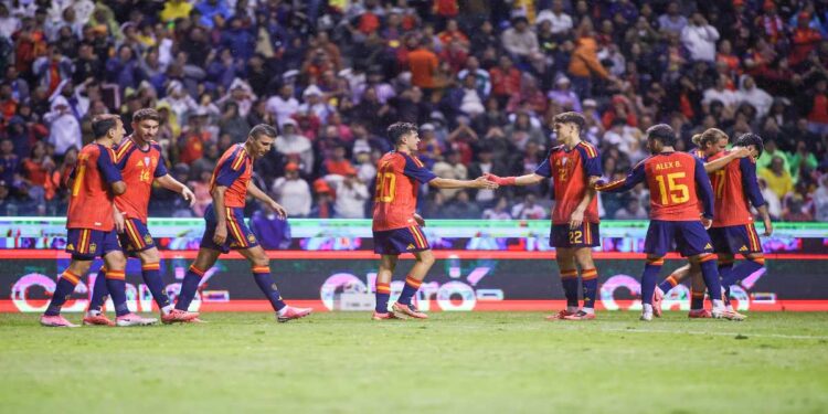 Estadio Cuauhtémoc acompaña a campeones