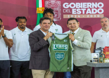 Lobos Puebla presenta proyecto para temporada 26