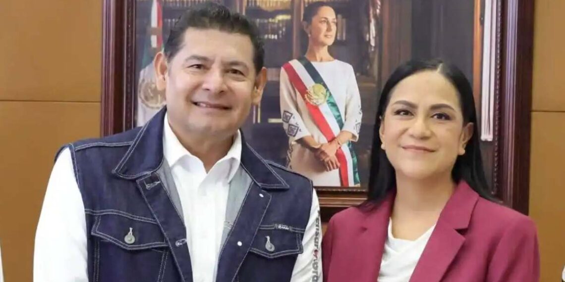 ARIADNA MONTIEL EN PUEBLA: ¿A QUÉ VINO?