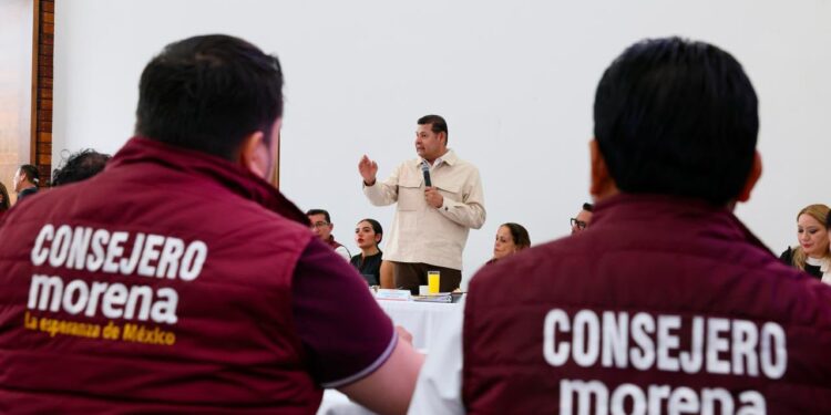 Armenta rinde informe de gestión ante Morena